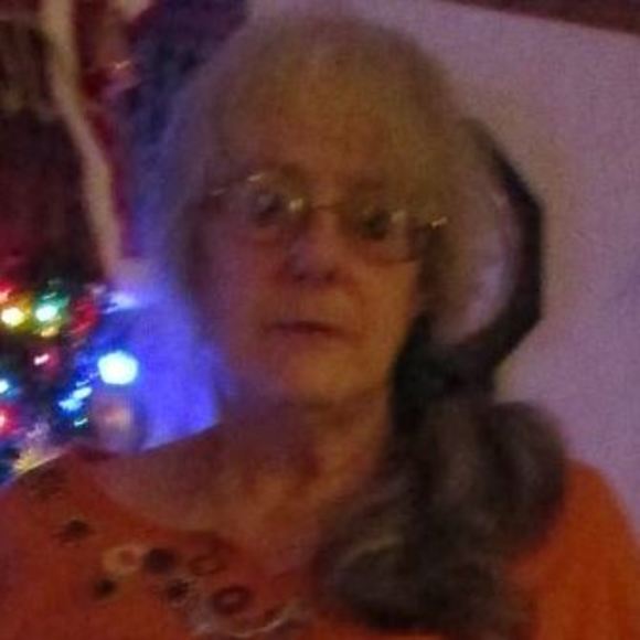 Meet your Posher, Ruth - Picture 1 of 1